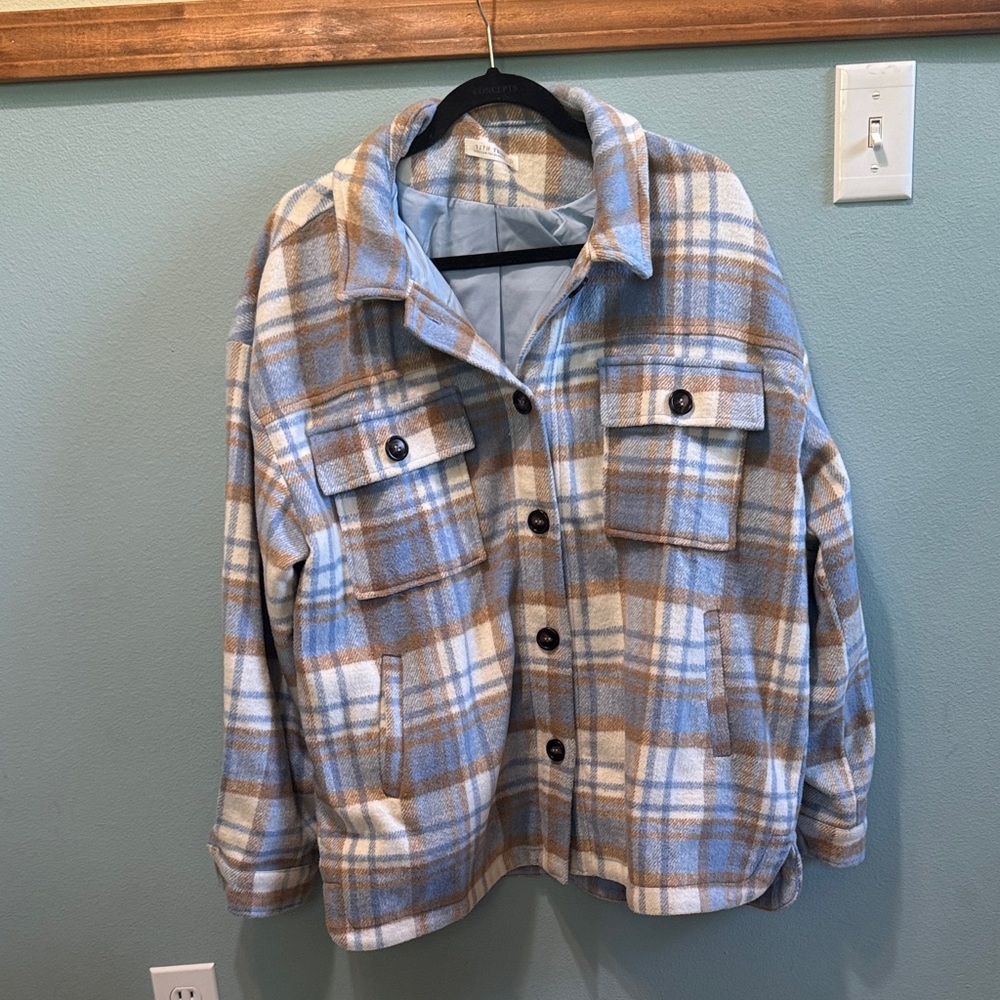 12th Tribe Flannel Shacket size Large